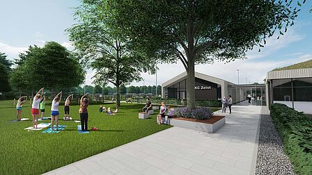 Illustratie van het grasveld bij de zuidoostzijde van het nieuwe paviljoen met het gebouw “KC Zeist” op de achtergrond. Links doet een groep mensen samen rek- of yogaoefeningen, terwijl anderen zitten of wandelen. De omgeving is groen en parkachtig, met paden, bomen en open ruimte. 